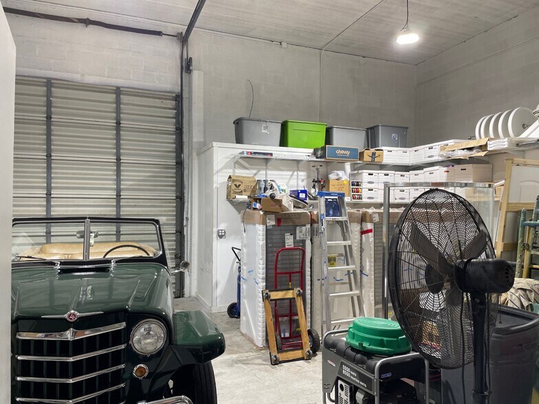 More Photos Of 16155 SW 117th Ave, Miami Light Distribution For Sale