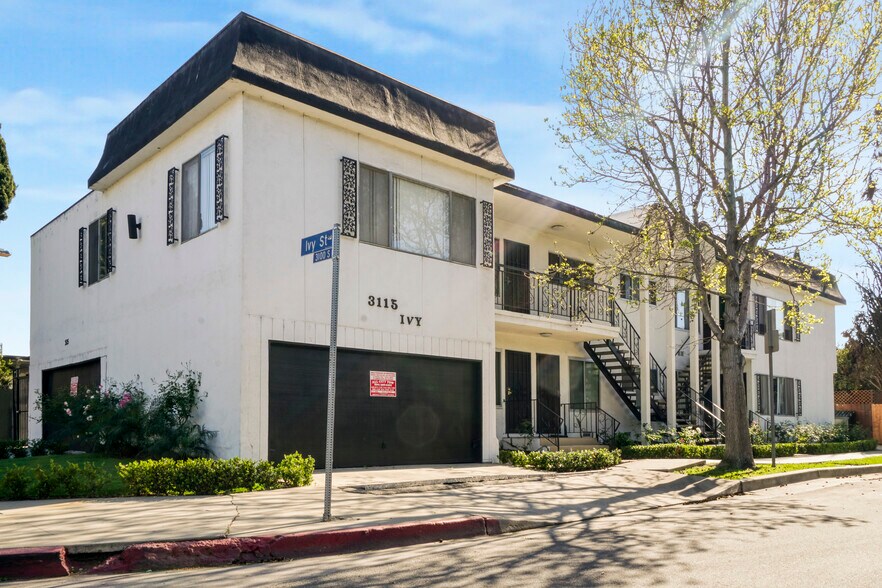 More Photos Of 3115 Ivy St, Los Angeles Apartments For Sale