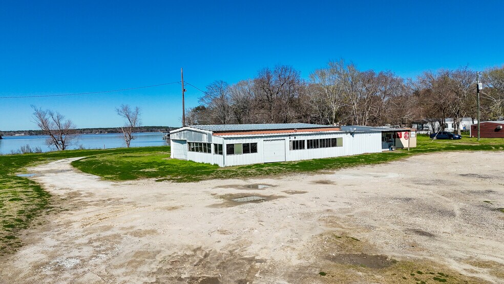 More Photos Of 116 Steinback Ave, Trinity Marina For Sale