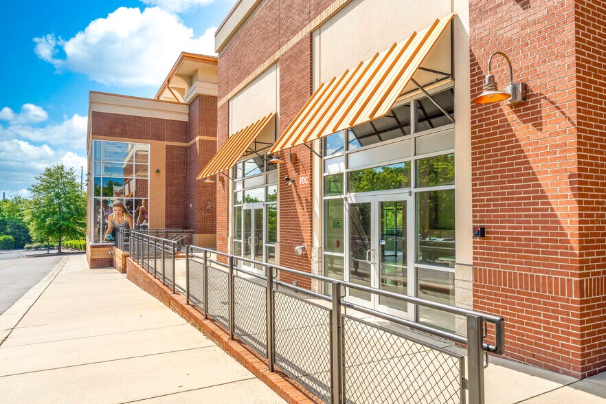 More Photos Of 1920 Falls Valley Dr, Raleigh Freestanding For Lease