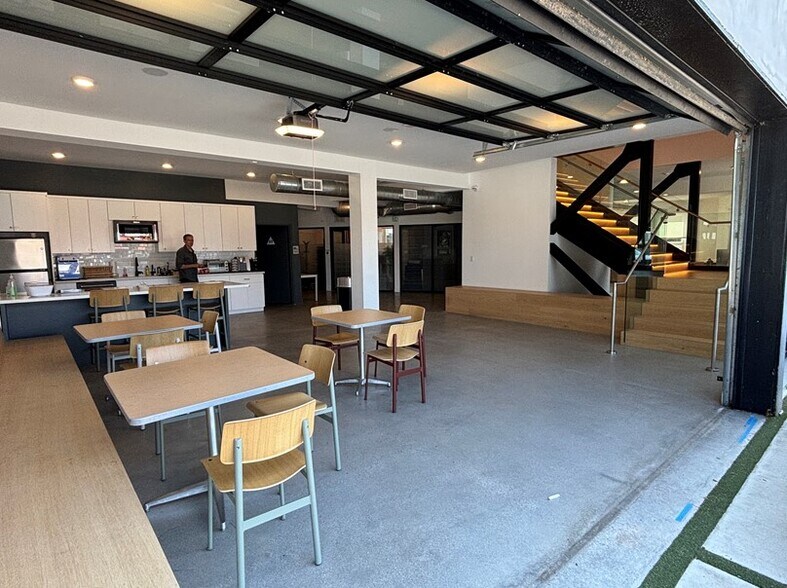 More Photos Of 11101 Washington Blvd, Culver City Loft Creative Space For Lease