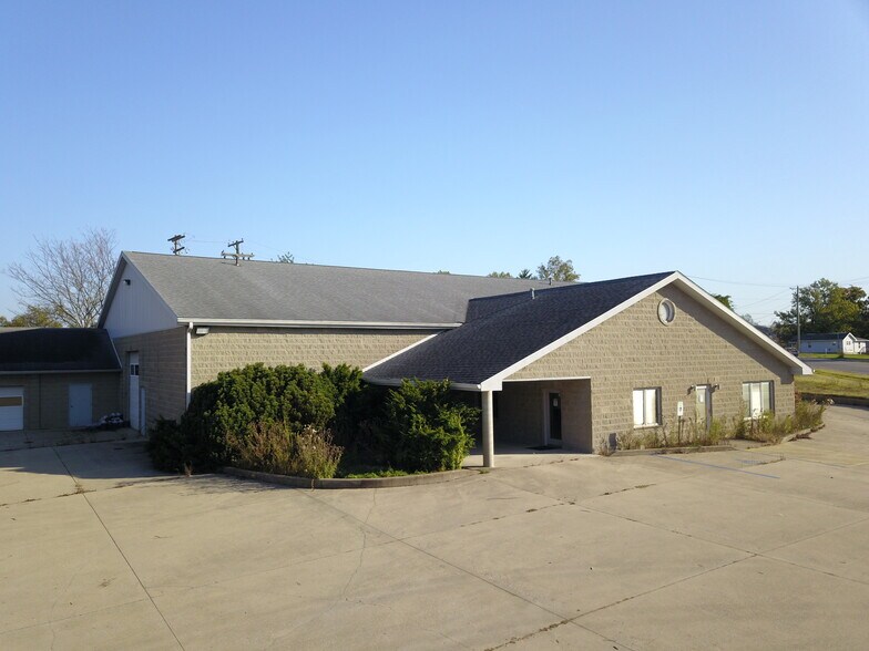 More Photos Of 4900 W State Road 45, Bloomington Warehouse For Lease