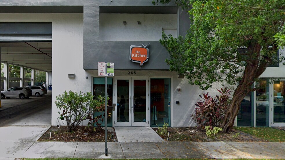 More Photos Of 265 NE 24th St, Miami Loft Creative Space For Lease