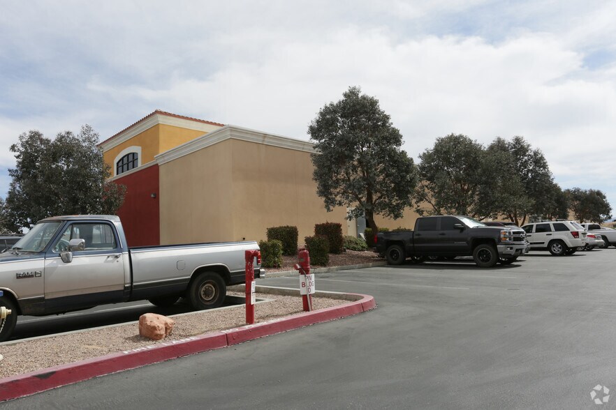 More Photos Of 12120 Ridgecrest Rd, Victorville Storefront Retail Office For Sale