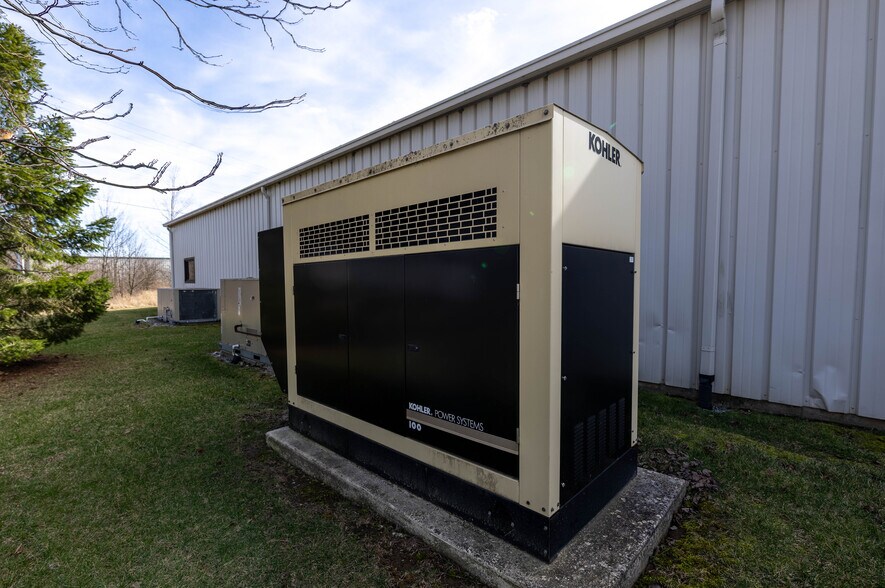 More Photos Of 4132 Elida Rd, Lima Medical For Sale