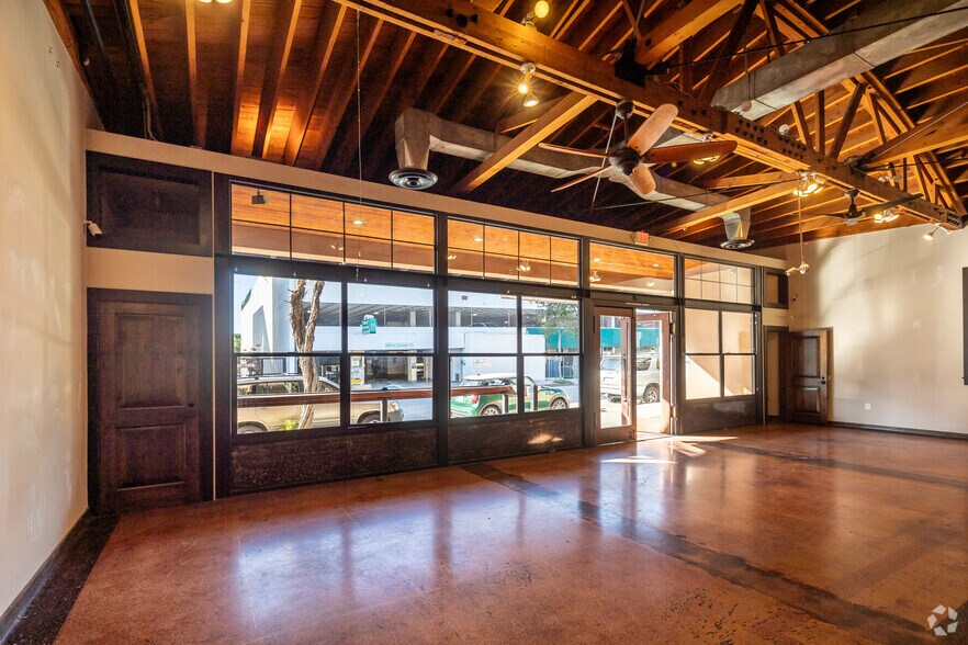 More Photos Of 6728 Bright Ave, Whittier Storefront For Sale