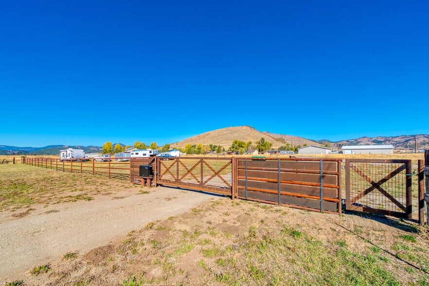 More Photos Of 81184 CA-70, Beckwourth Industrial For Sale