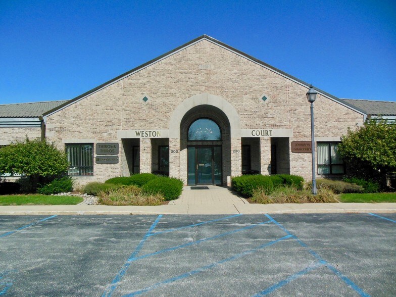 More Photos Of 200-290 E 90th Dr, Merrillville Medical For Lease