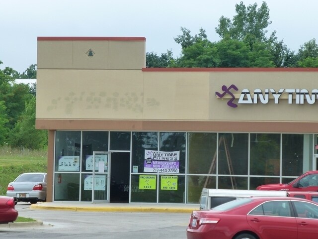 More Photos Of 22 W Newell Rd, Danville General Retail For Lease