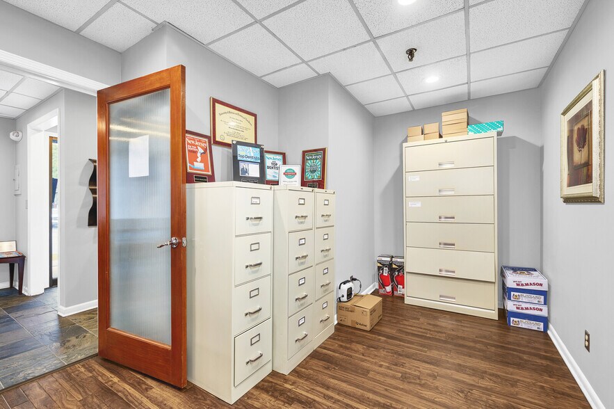 More Photos Of 122 Central Ave, Clark Storefront Retail Office For Sale