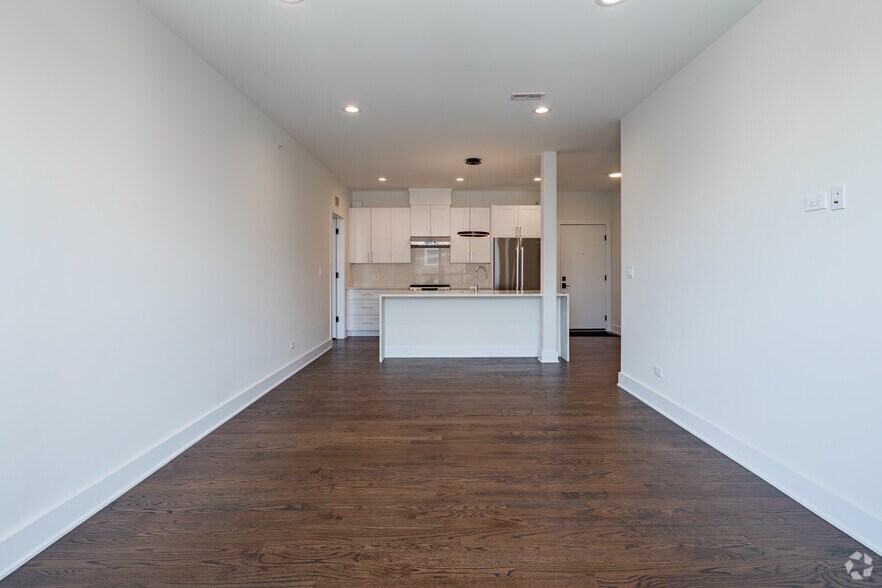 More Photos Of 3001 N Southport Ave, Chicago Apartments For Lease