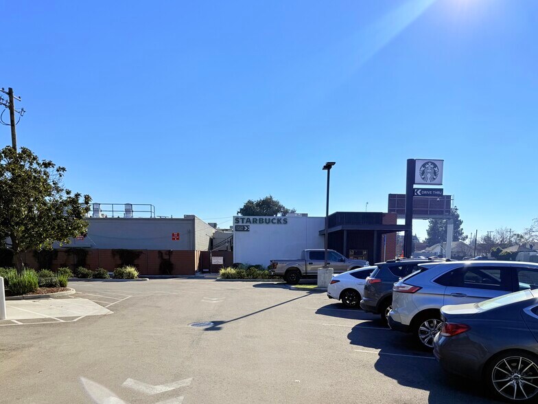 More Photos Of 1810 Pacific Ave, Stockton Office For Lease