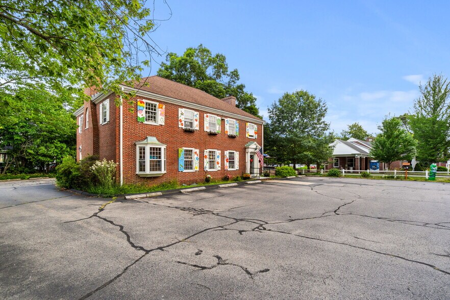 More Photos Of 504 Main St, Medfield Office For Sale