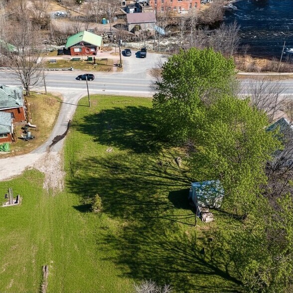 More Photos Of 167 Ryerson, Crescent Land For Sale