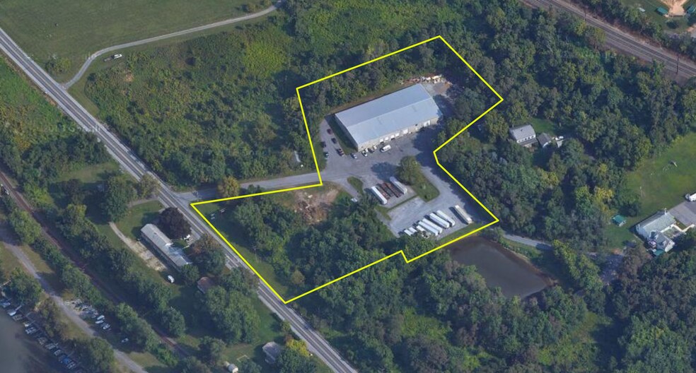More Photos Of 2350 River Rd, Middletown Warehouse For Lease