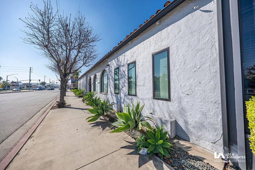 More Photos Of 3431 Cherry Ave, Long Beach Loft Creative Space For Lease