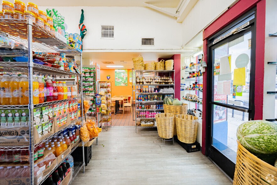 More Photos Of 3072-3084 W Pico Blvd, Los Angeles Storefront For Sale