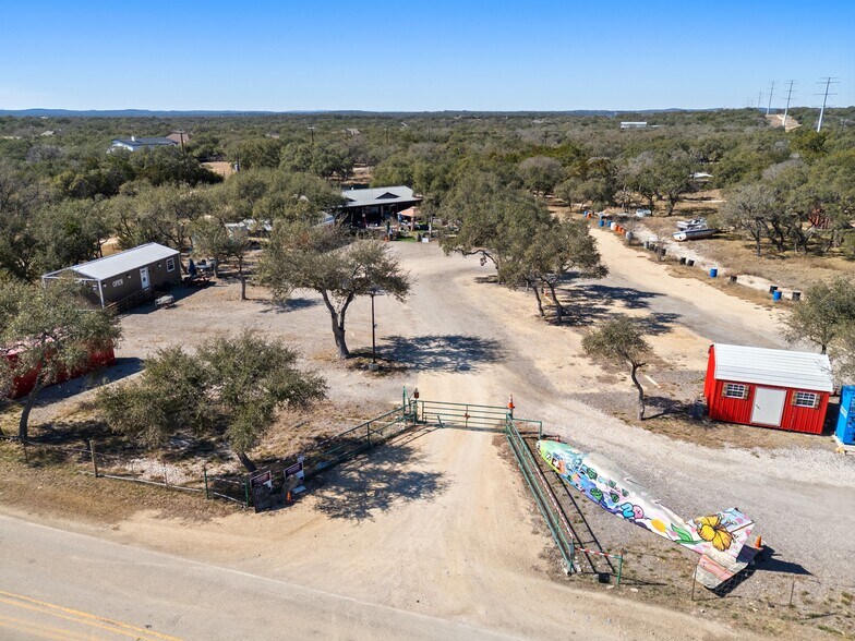 More Photos Of 33855 Blanco Rd, Bulverde Bar For Sale