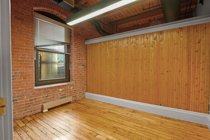 More Photos Of 55 Pine St, Providence Office Residential For Sale