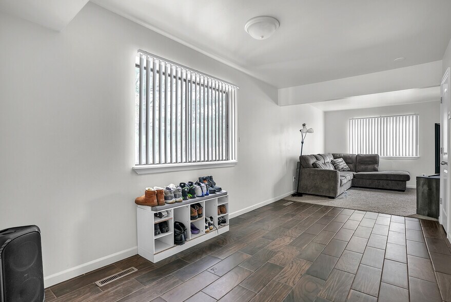 More Photos Of 2573-2581 Parkview Street, Portage Multifamily For Sale