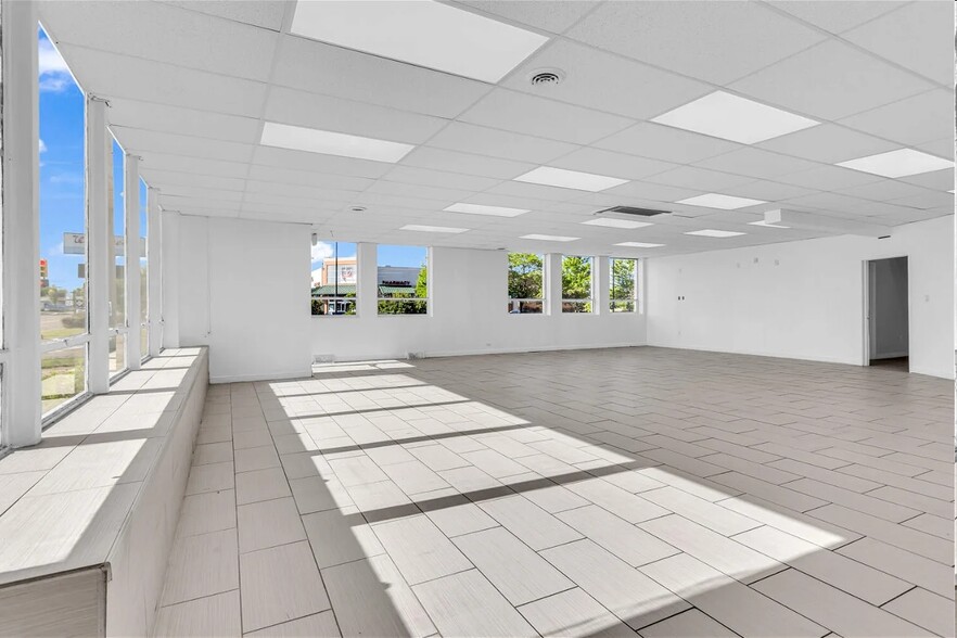 More Photos Of 1400 N West Ave, Jackson General Retail For Sale