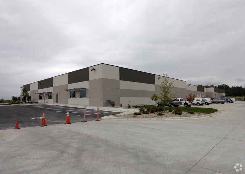 More Photos Of 5800 Kennedy Dr, Longmont Warehouse For Sale