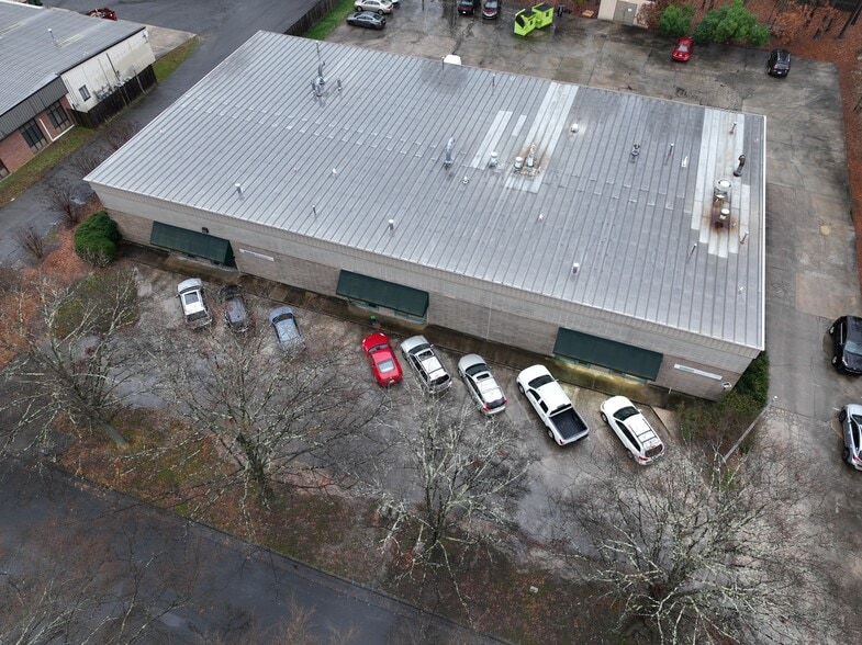 More Photos Of 102 Woodwinds Industrial Ct, Cary Research And Development For Lease