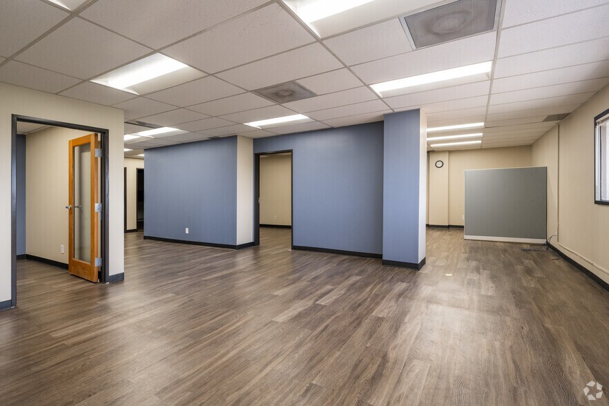 More Photos Of 1600 Downing St, Denver Office For Lease