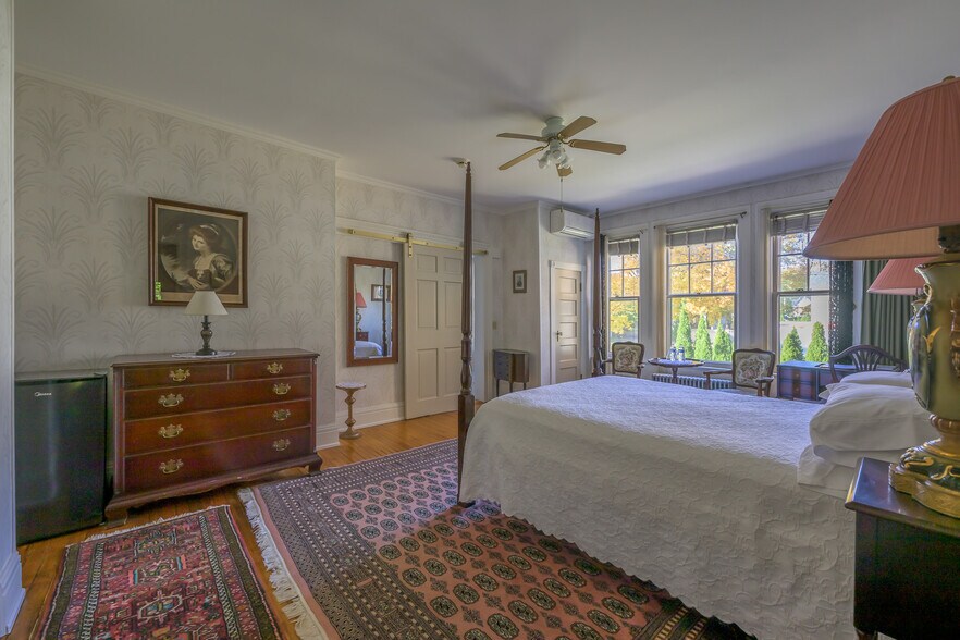 More Photos Of 518 Main St, Great Barrington Hospitality For Sale