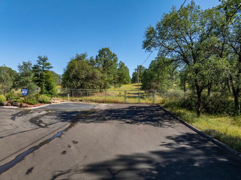 More Photos Of 11050 Campers ct, Redding Land For Sale