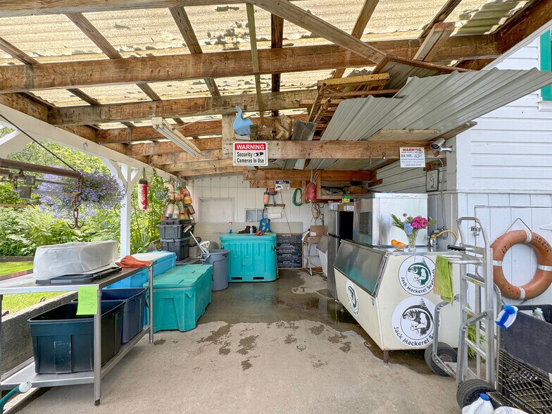 More Photos Of 16672 Frontier st, Clallam Bay Specialty For Sale