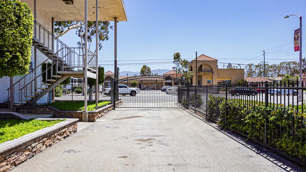 More Photos Of 1245 W 6th St, Corona Medical For Sale
