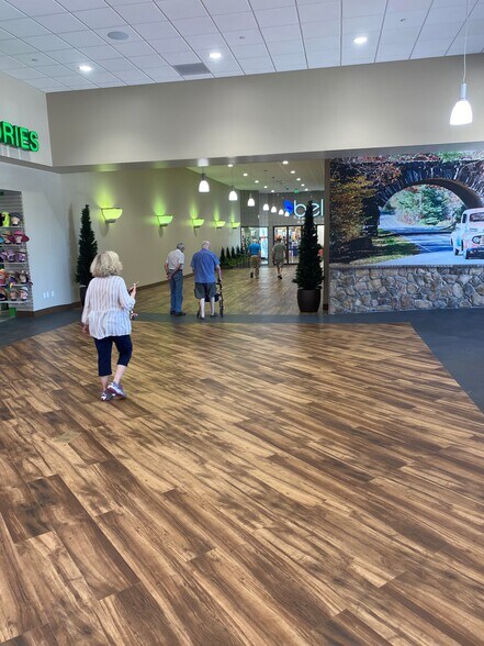 More Photos Of 388 Frederick St, Mount Airy Unknown For Lease