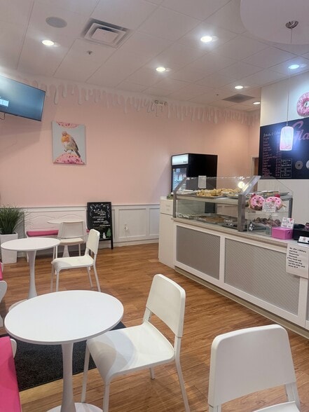 More Photos Of 3800 Colonel Glenn Hwy, Fairborn Unknown For Lease