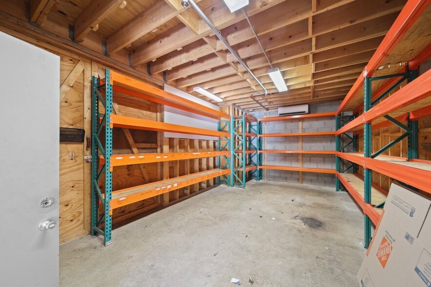 More Photos Of 3322 SE Gran Park Way, Stuart Warehouse For Sale