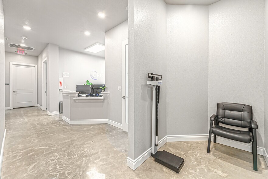 More Photos Of , Tomball Office For Sale