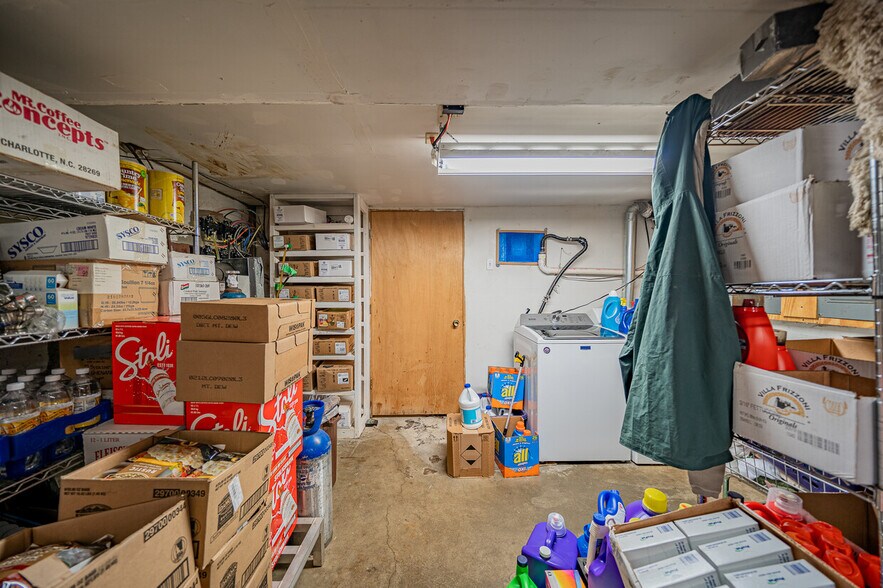 More Photos Of N10120 Parkway Rd, Crivitz Specialty For Sale