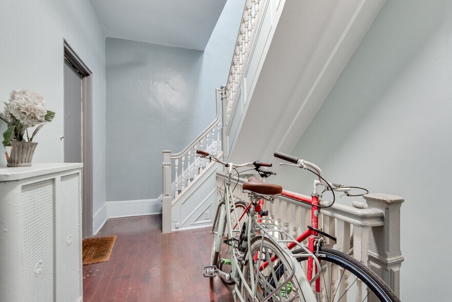 More Photos Of 324 Park Pl, Brooklyn Apartments For Sale