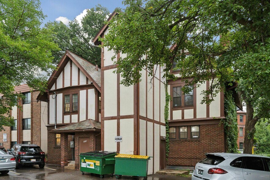 More Photos Of 2318 S 1st Ave, Minneapolis Office For Sale