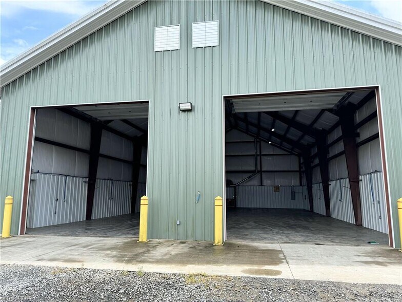 More Photos Of 150 Pine Ridge Rd, Mount Airy Warehouse For Sale