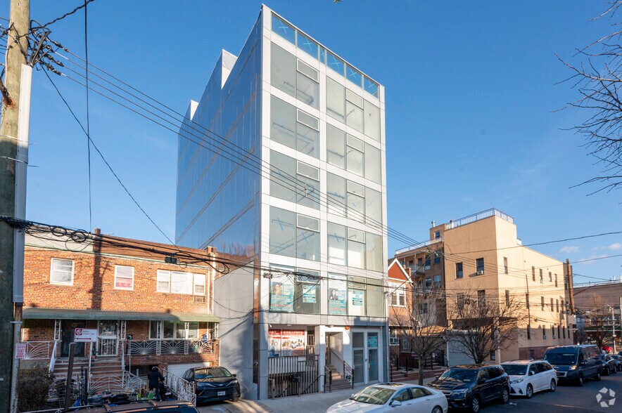 Primary Photo Of 867 53rd St, Brooklyn Medical For Lease