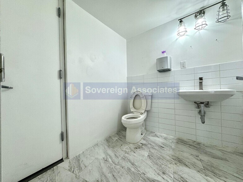 More Photos Of 4080-4084 Broadway, New York Apartments For Lease