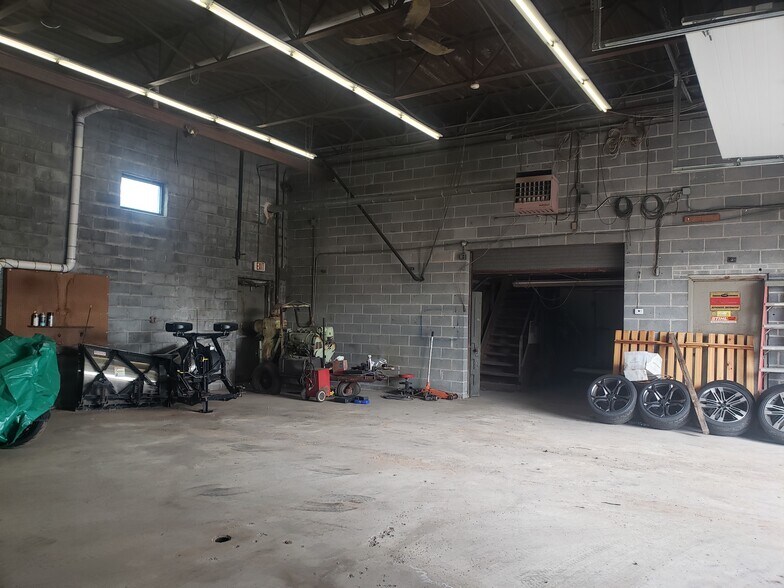 More Photos Of 1811 LeMoyne Ave, Syracuse Warehouse For Sale