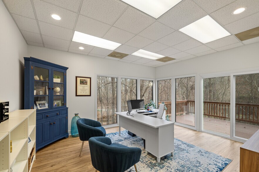 More Photos Of 3950 Blue Ridge Rd, Raleigh Medical For Sale