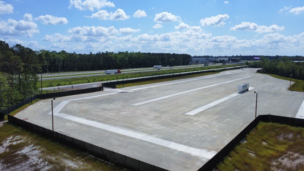 More Photos Of 1430 Business Park Rd, Summerville Land For Lease