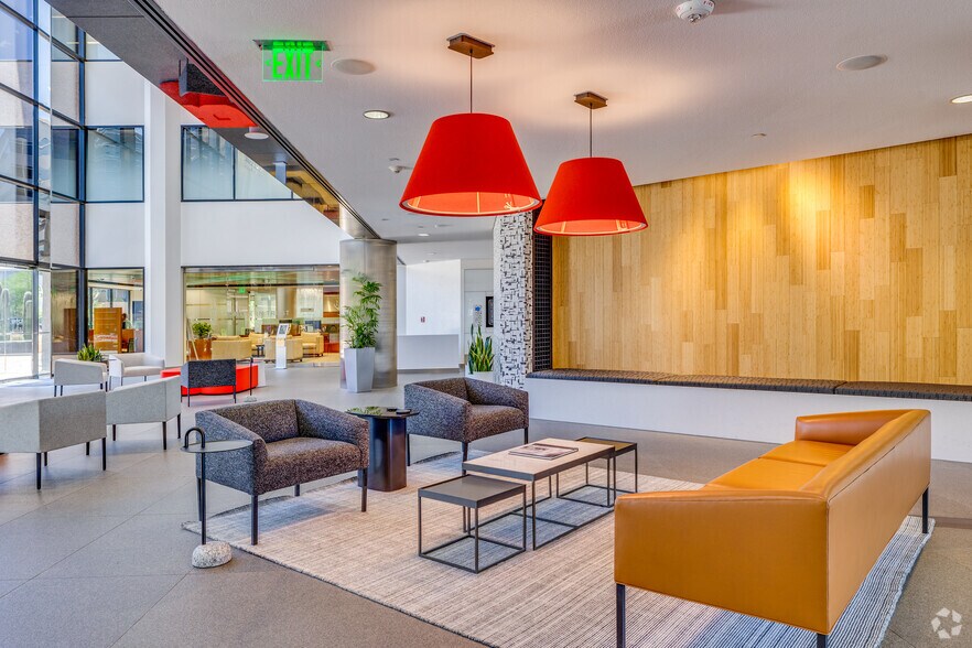 More Photos Of 2398 E Camelback Rd, Phoenix Unknown For Lease