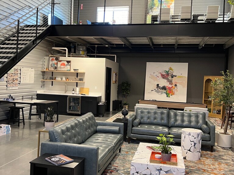 More Photos Of 6000 Foxhound Dr, Ann Arbor Flex For Sale