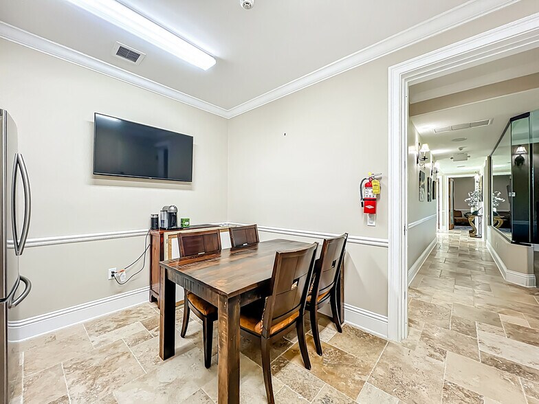 More Photos Of 4850 Holopaw Rd, Saint Cloud Office For Sale