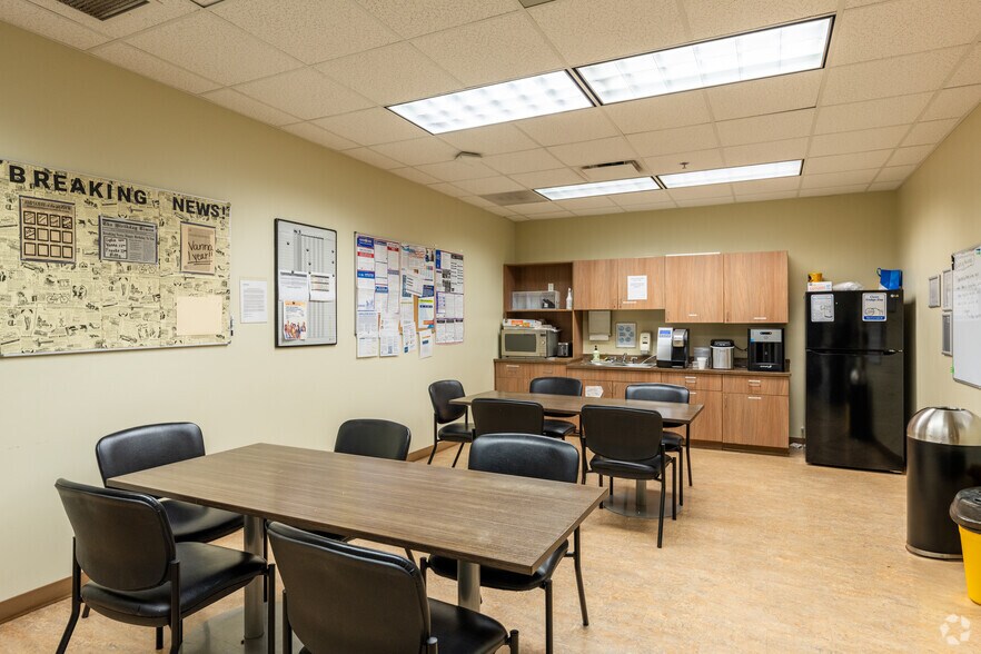 More Photos Of 2727 Franklin Rd SW, Roanoke Medical For Sale