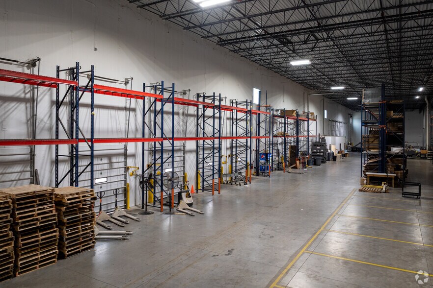 More Photos Of 6279 Hudson Crossing Pky, Hudson Warehouse For Lease